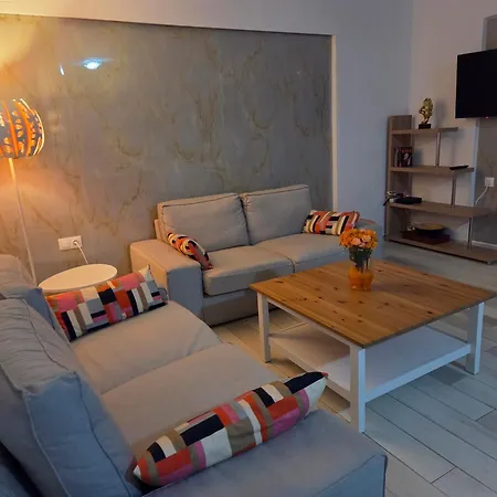 Aura Apartment